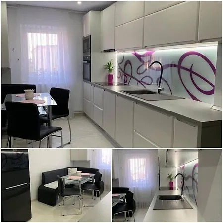 Apartment Lovely 3 Bedroom Flat With Parking Place